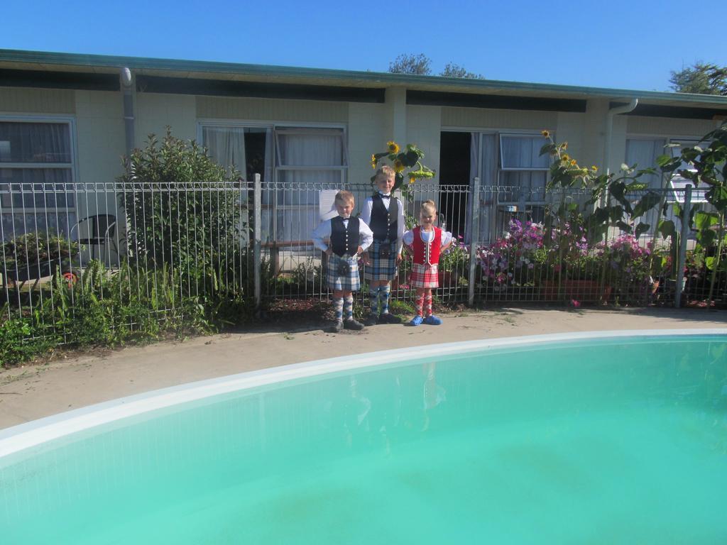 Parkview Motel Dargaville Exterior foto